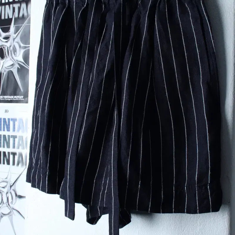 [BUNJANG] Uniqlo JW Anderson Collaboration Banding Shorts Navy / W(M) 유니클로 반바지 팬츠 JW앤더슨 협업 밴딩 네이비-2639