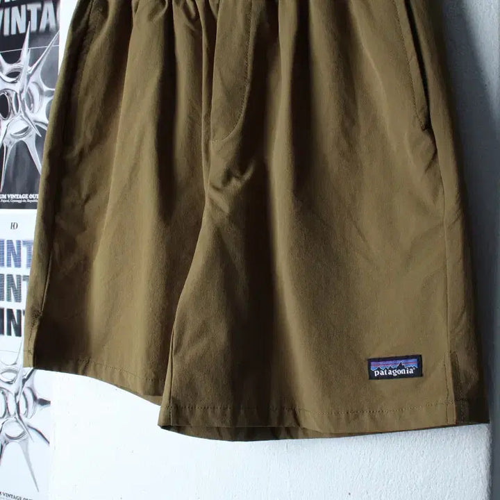 [BUNJANG] Patagonia Functional Nylon Cargo Shorts / (S-M) 파타고니아 반바지 팬츠 기능성 나일론 밴딩 그린-263C