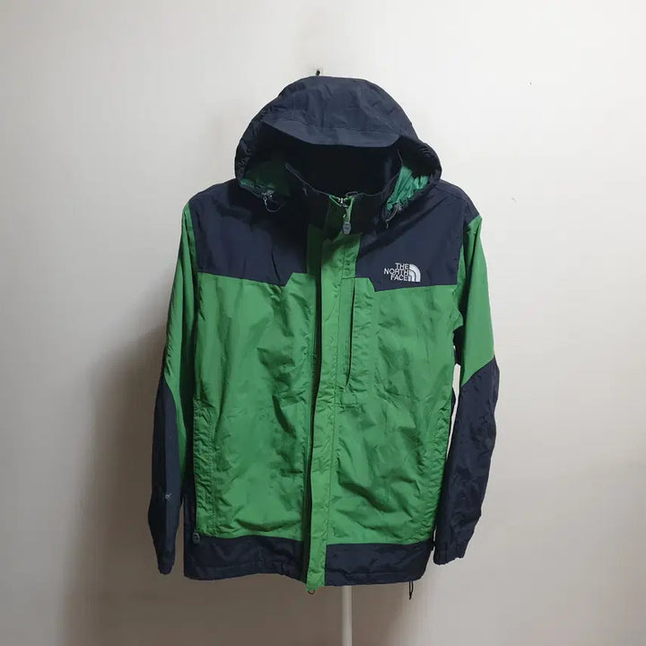 [BUNJANG] The North Face Hooded Windbreaker Jumper / 노스페이스 후드바람막이점퍼/100