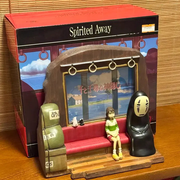[BUNJANG] Ghibli Spirited Away Photo Frame (Full Box) / 풀박) 지브리 센과 치히로 포토프레임 북스탠드
