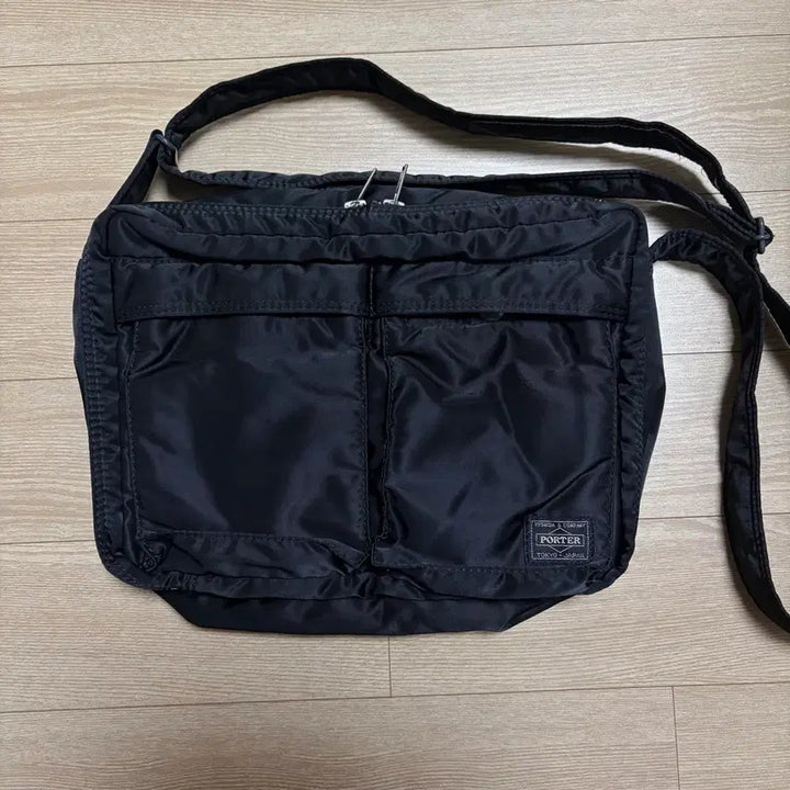 [BUNJANG] Porter Yoshida Tanker Shoulder Bag Black Large / 요시다포터 porter 탱커 숄더백 블랙 라지 L (미사용에 가까움)