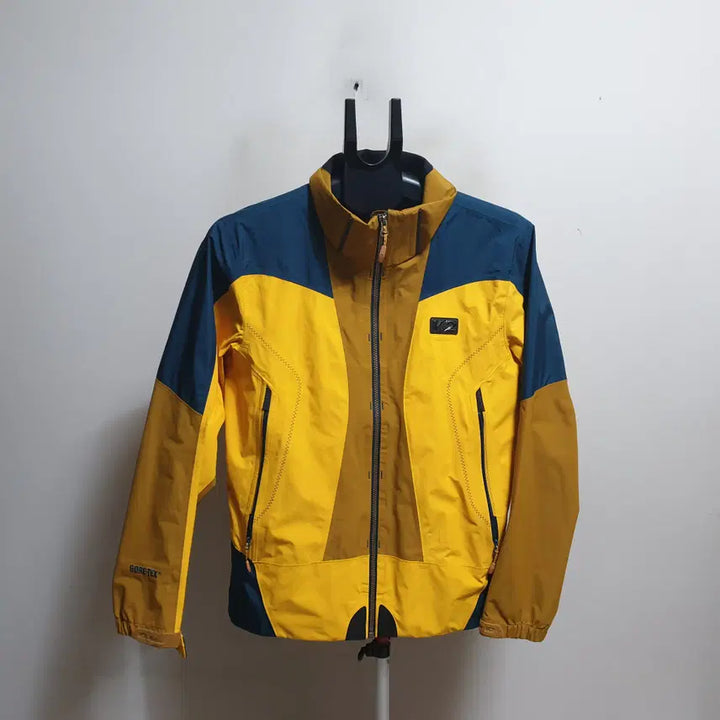 [BUNJANG] K2 Gore-Tex Windbreaker Jacket (Size 95) / K2 고어텍스바람막이점퍼/자켓/95