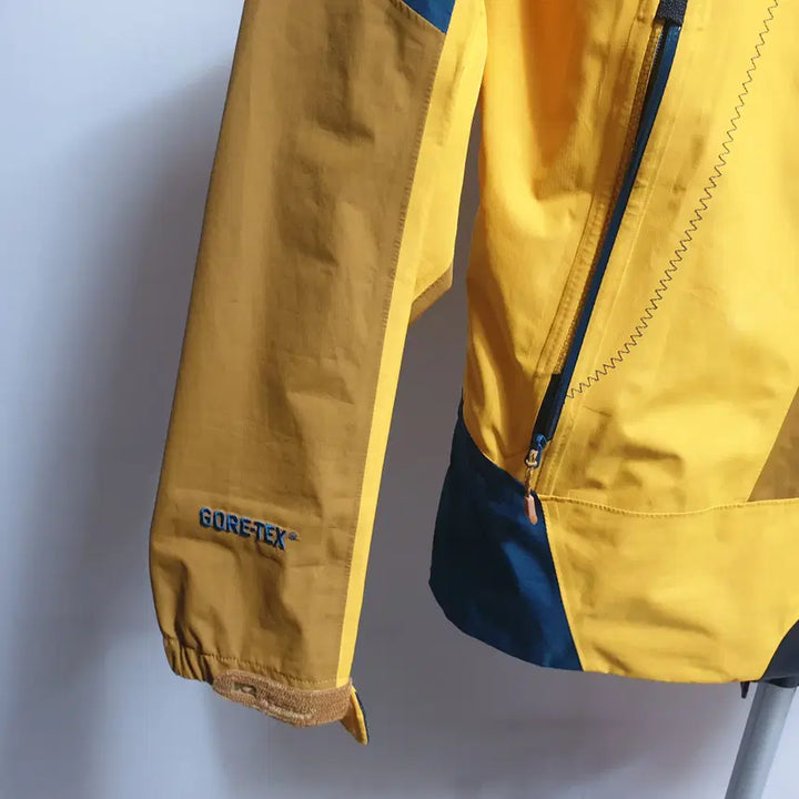 [BUNJANG] K2 Gore-Tex Windbreaker Jacket (Size 95) / K2 고어텍스바람막이점퍼/자켓/95