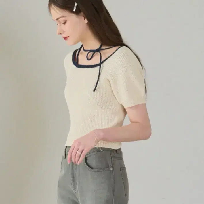 [BUNJANG] Drawfit Woman Ballon Ribbon Square Knit Top (Ivory) / 드로우핏우먼 발롱 리본 스퀘어 니트 탑 (아이보리)