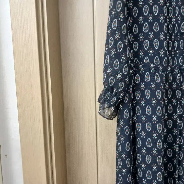 [SOLD OUT] BCBG 쉬폰 원피스