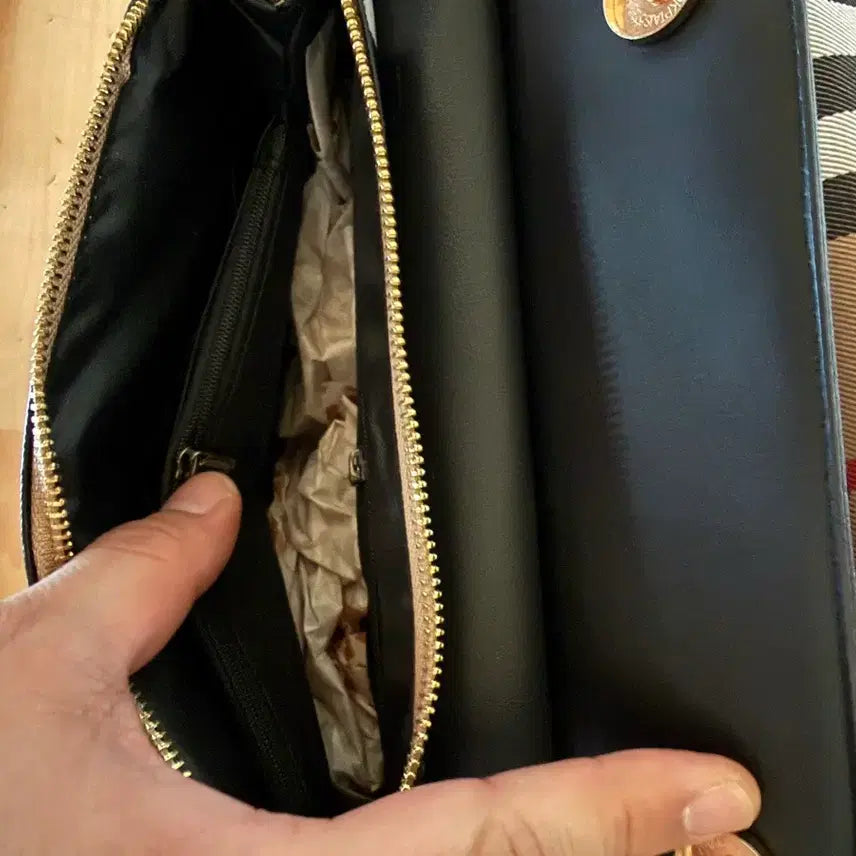 [BUNJANG] Burberry Shoulder Bag / 새 가방 판매합니다