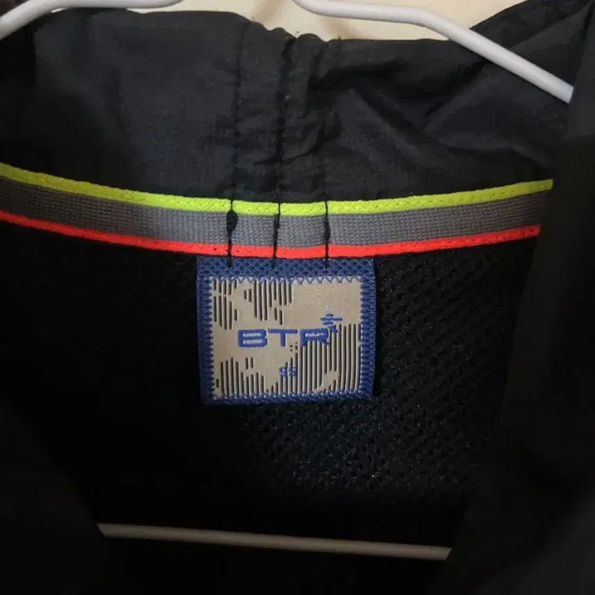 [BUNJANG] BTR Windbreaker Jacket Black / BTR 바람막이 자켓 블랙