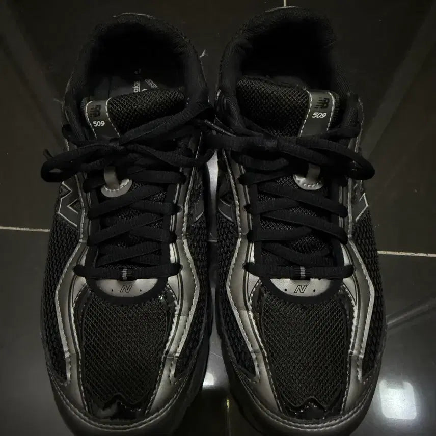 [BUNJANG] New Balance Running Shoes 509 Black / 뉴발란스 런닝화 509 검정