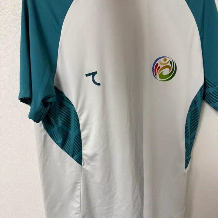 [BUNJANG] Uzbekistan National Team T-Shirt / 우즈베킨스탄 반팔티