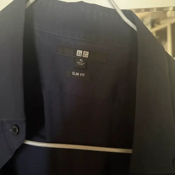 [BUNJANG] Uniqlo Slim Fit Navy Shirt XL / 유니클로 슬리핏 남색셔츠