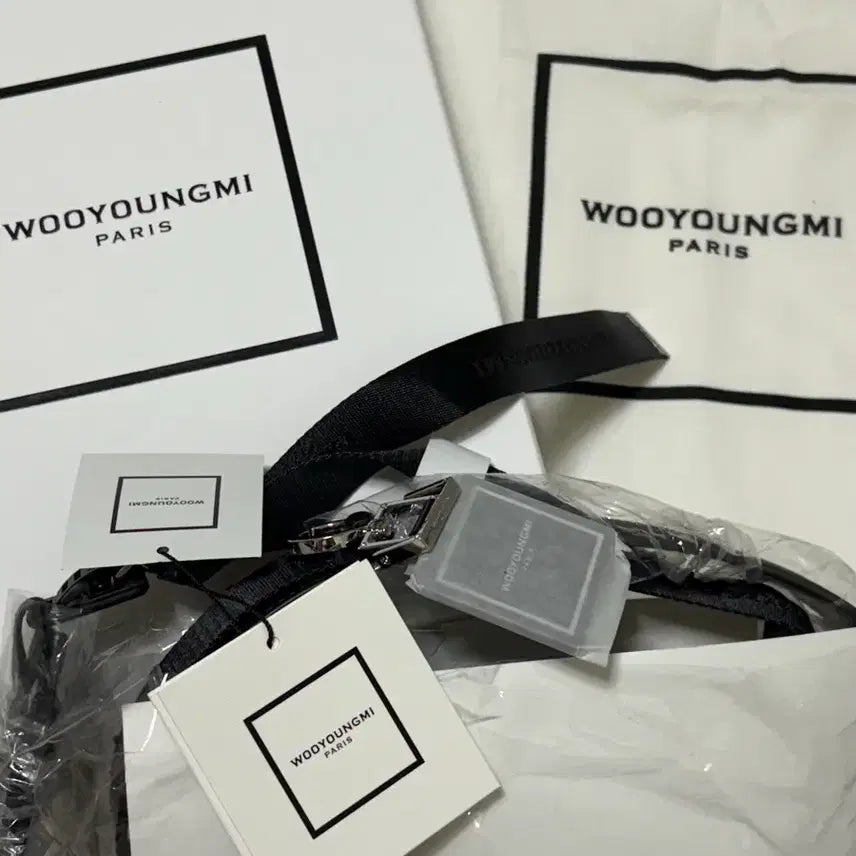 [BUNJANG] WooYoungMi Square Mini Bag Black / (판매) 우영미 스퀘어 미니백 블랙