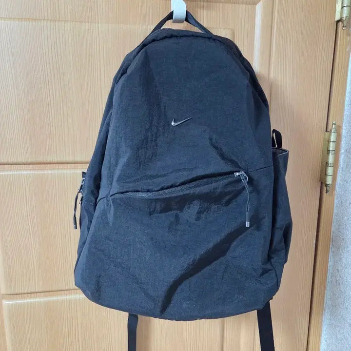 [BUNJANG] Nike Aura Backpack 24L / 나이키 아우라 백팩 24L
