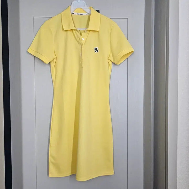 [BUNJANG] Xexymix Yellow Collar Mini Dress Size 85 / 젝시믹스 옐로우 카라 원피스 85호