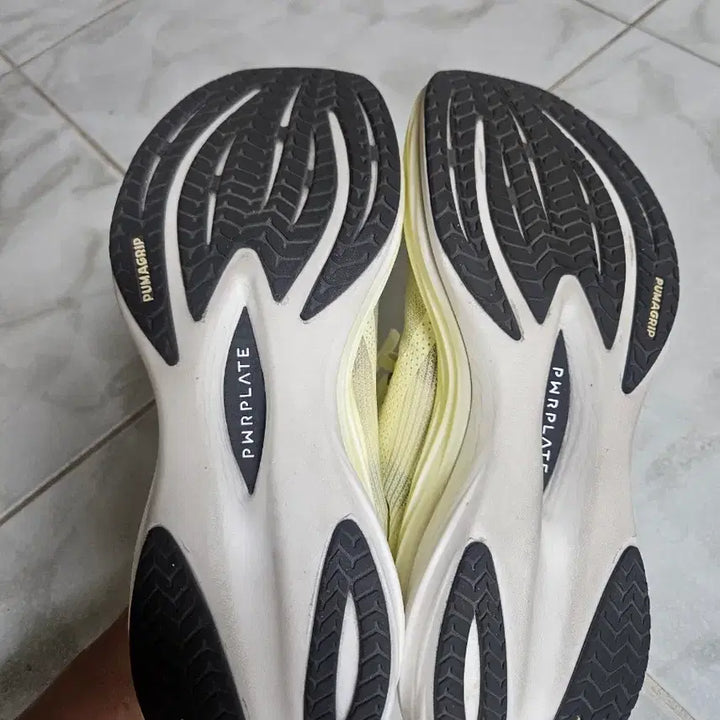[BUNJANG] Puma Deviate Nitro 3 Running Shoes / 푸마 디비에이트나이트로3 285