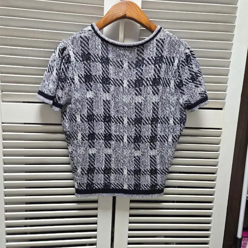 [BUNJANG] SIE V-Neck Knit Sweater / SIE 시에  브이넥니트