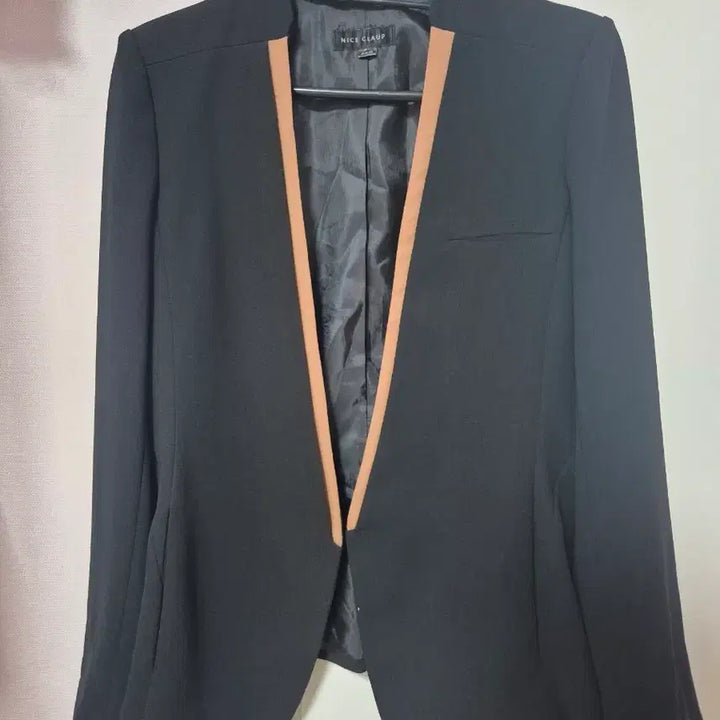 [BUNJANG] Niceclub Black Color Block Jacket / 나이스클럽 블랙배색 자켓