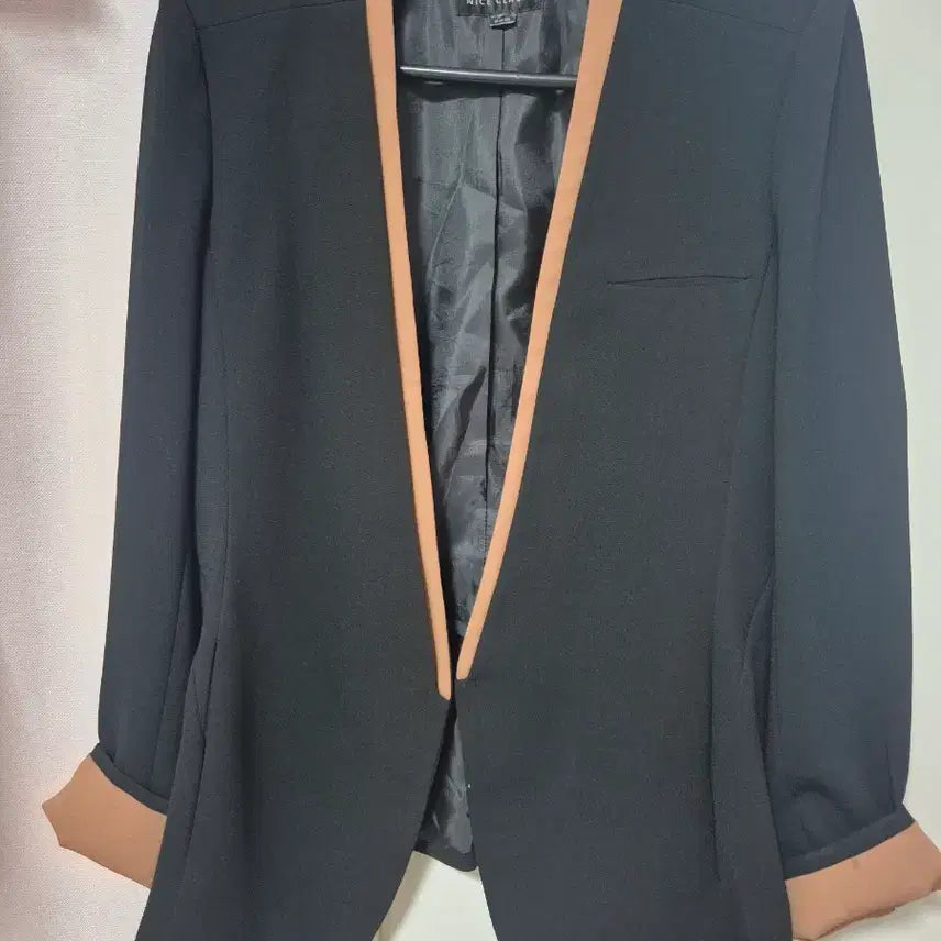 [BUNJANG] Niceclub Black Color Block Jacket / 나이스클럽 블랙배색 자켓