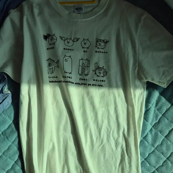 [BUNJANG] Nyanko Great War Cat Character White Short-Sleeve T-Shirt / 냥코대전쟁 고양이 캐릭터 흰색 반팔 티셔츠