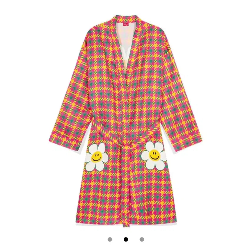 [BUNJANG] Wiggle Wiggle Houndstooth Check Silk Robe / 위글위글 하운드투스 체크 실크가운 로브