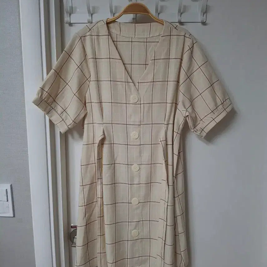 [BUNJANG] Checkered Short-Sleeve Midi Dress / 체크 반팔 미디원피스 55~66반