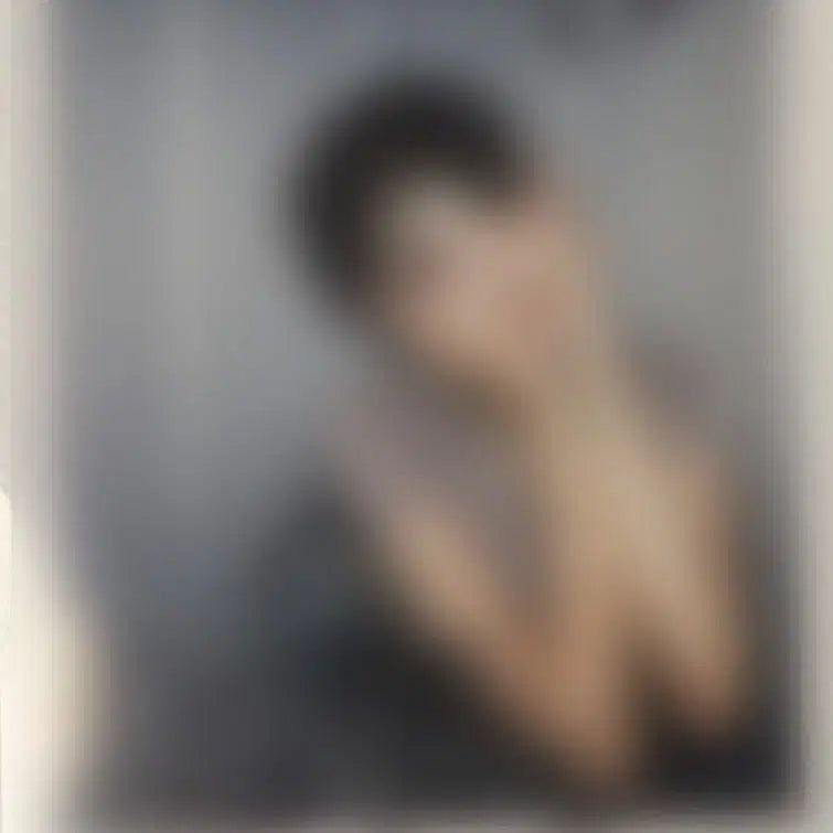 [BUNJANG] QWER Heena Signed Polaroids / QWER 히나 눈참 막팬싸 싸폴