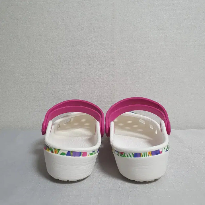 [BUNJANG] Crocs Karin Graphic Clogs Floral White W6 / 230mm 크록스 카린 그래픽 클로그 플로럴 W6