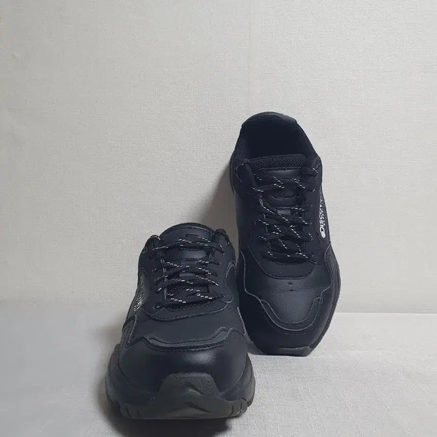[BUNJANG] Discovery All Black Chunky Sneakers / 디스커버리 올블랙 어글리 운동화 240mm