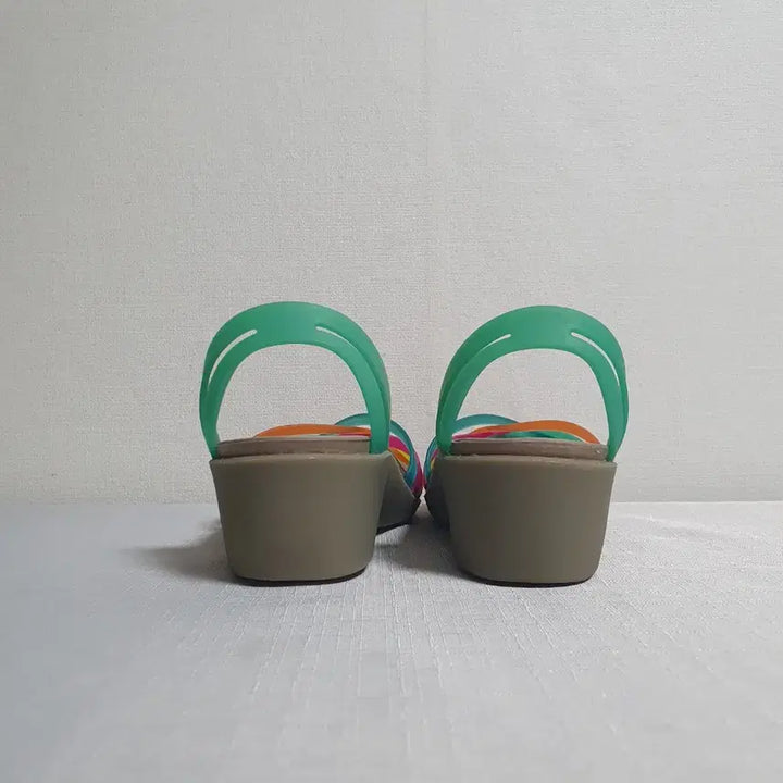 [BUNJANG] Crocs Mini Wedge Sandals Multi W5 / 220mm 크록스 후라체 미니 웨지 샌들 멀티 W5