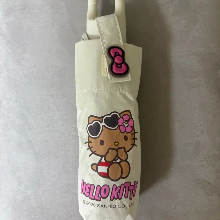 [BUNJANG] Sanrio Hello Kitty Ultra-Light UV Parasol / (가격내림)올리브영 태닝키티 태닝산리오 헬로키티 초경량 UV 양우산