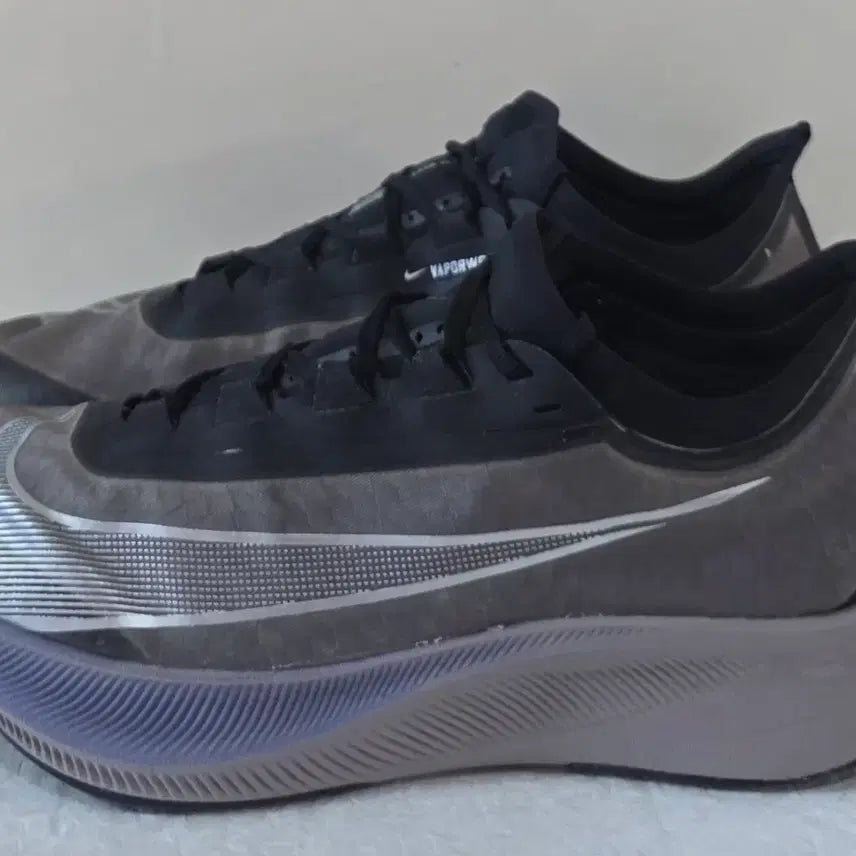 [BUNJANG] Nike Zoom Fly 3 Thunder Grey Carbon Plate Running Shoes / [275] 나이키 줌플라이3 썬더그레이 카본플레이트ㅡ단종매물,최저가