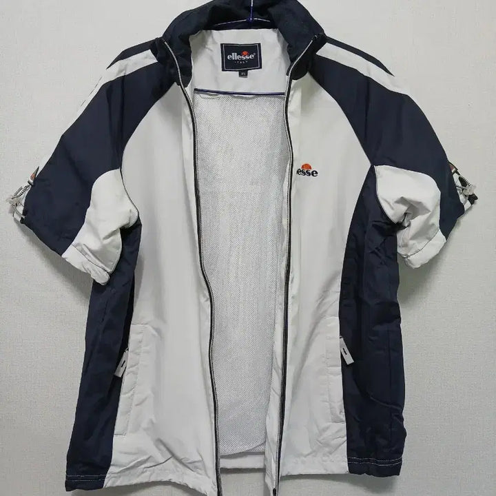 [BUNJANG] ellesse Short Sleeve Windbreaker White Navy / 엘레쎄 반팔 바람막이 화이트 네이비