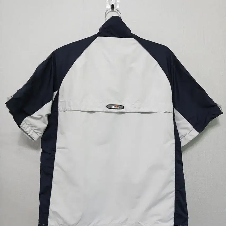 [BUNJANG] ellesse Short Sleeve Windbreaker White Navy / 엘레쎄 반팔 바람막이 화이트 네이비