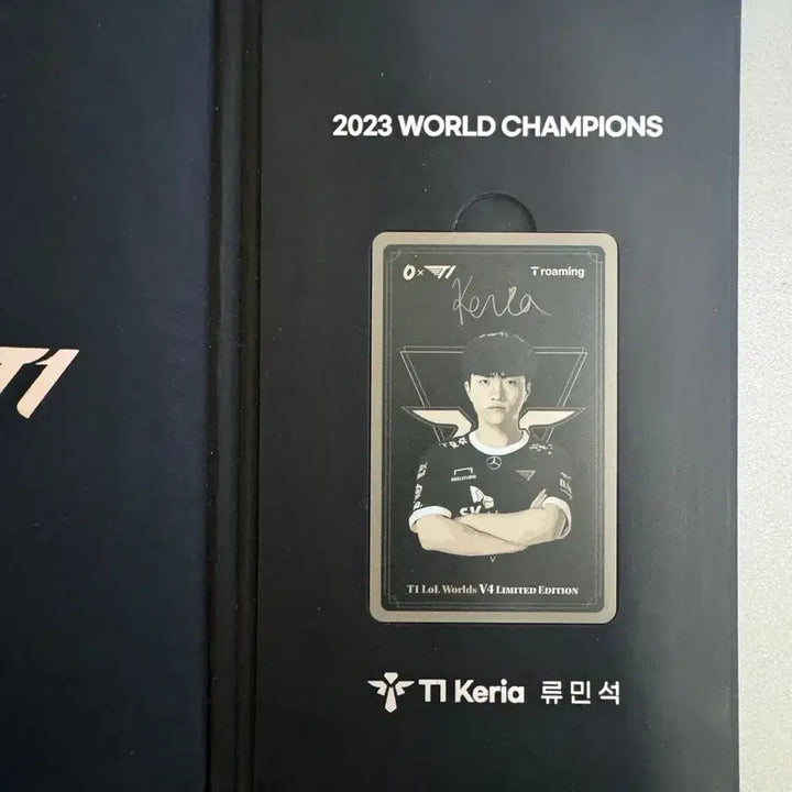 [BUNJANG] T1 Keria 2023 V4 Roaming Photocard / T1 Keria 2023 V4 로밍 포토카드
