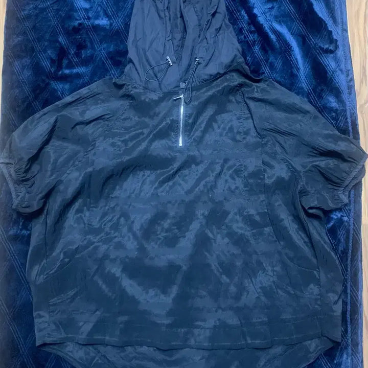 [BUNJANG] Black Short-Sleeve Hoodie Anorak / 반팔 후드 아노락 검정