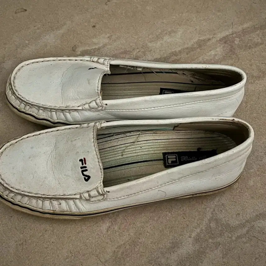[BUNJANG] FILA White Loafers Women&