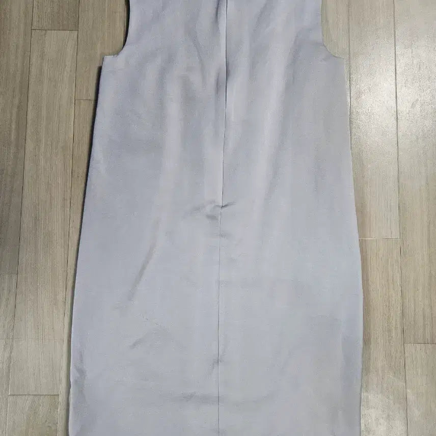 [BUNJANG] S Max Mara Sleeveless Dress with Neck Embellishment Size 4 (66) / [S Max Mara] 에스막스마라 넥장식 민소매 원피스 4(66)