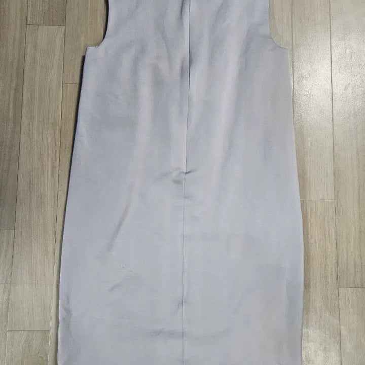 [BUNJANG] S Max Mara Sleeveless Dress with Neck Embellishment Size 4 (66) / [S Max Mara] 에스막스마라 넥장식 민소매 원피스 4(66)