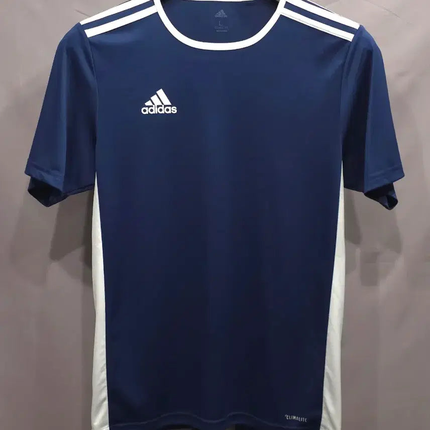 [BUNJANG] Adidas Entrada 18 T-Shirt Jersey Size 100 (L) / 아디다스 엔트라다18 반팔 저지 100