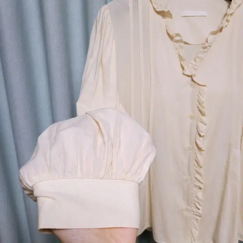 [BUNJANG] Recipes Ruffle Blouse / recipes 러플 블라우스