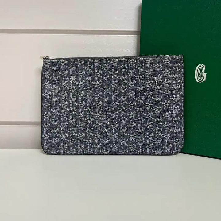 [BUNJANG] Authentic Goyard Sena Clutch Grey / [정품] 새상품급 / MM 고야드 세나 클러치 그레이