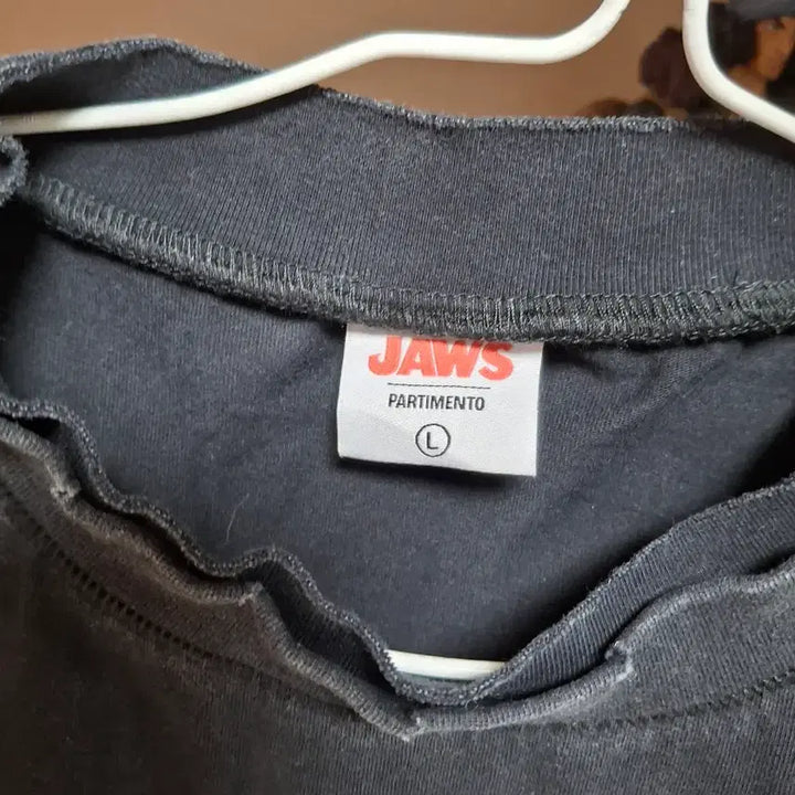 [SOLD OUT] [L] 파르티멘토 x 죠스 JAWS 반팔 티셔츠