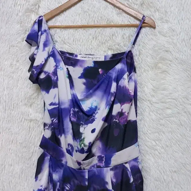 [BUNJANG] Objet Asymmetrical Sleeveless Jumpsuit / 오브제 언발란스 정품 여자 여름용 여성 끈민소매점프수트88-98