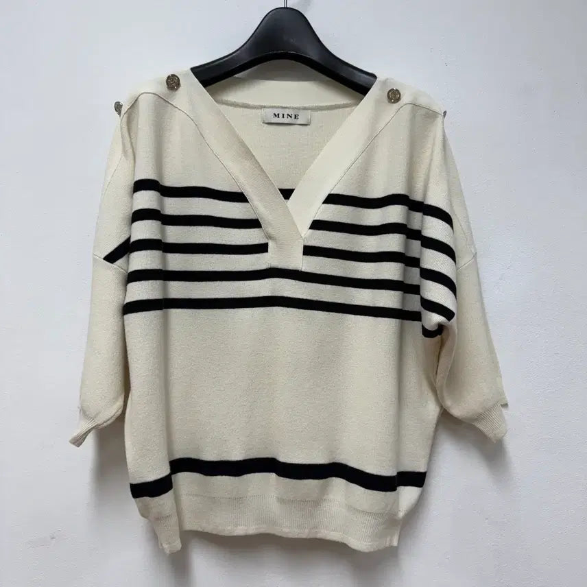 [SOLD OUT] 마인 브이넥 니트 55-66