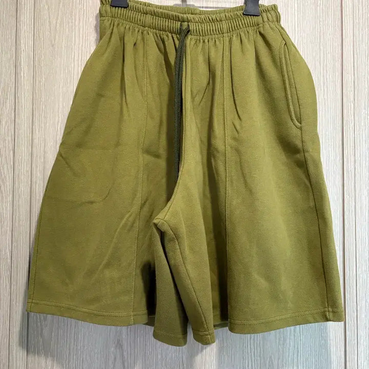 [BUNJANG] Khaki Banding Shorts / 카키색 밴딩 반바지