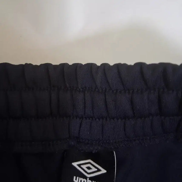 [BUNJANG] Descente Training Half Pants XS / 데상트 트레이닝반바지 하프팬츠 Xs 24~25인치 남여공용