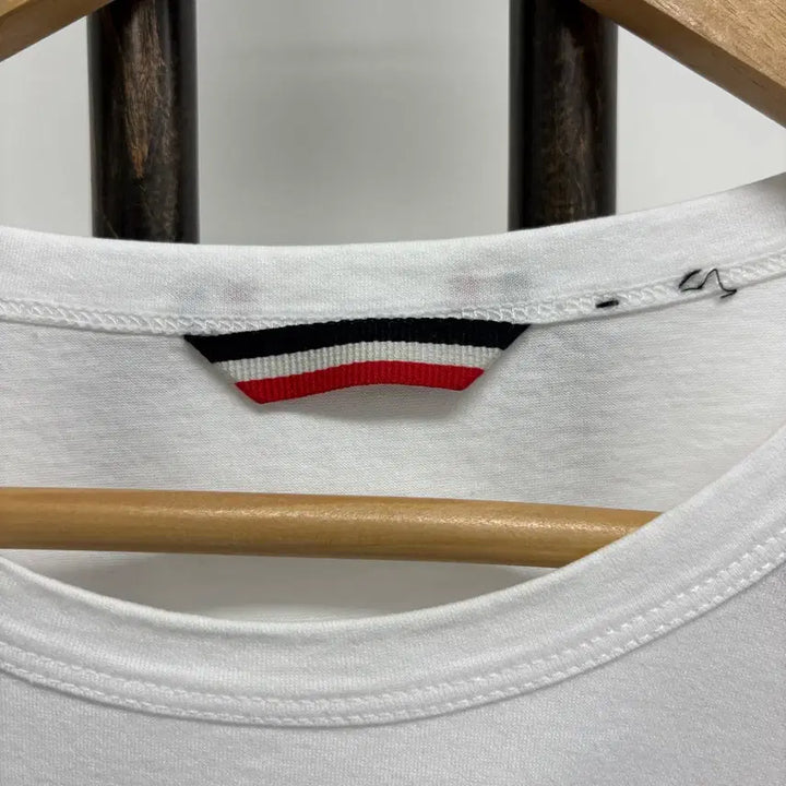 [BUNJANG] Moncler Wappen Patch T-Shirt White XXL / [XXL]몽클레어 와펜패치 반팔티