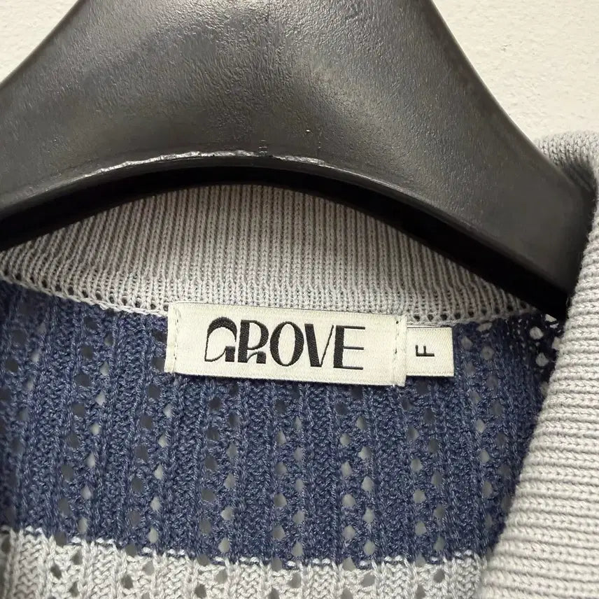 [BUNJANG] Grove Stripe Knit Zip-Up Cardigan / 그로브 스트라이프 니트 집업 55