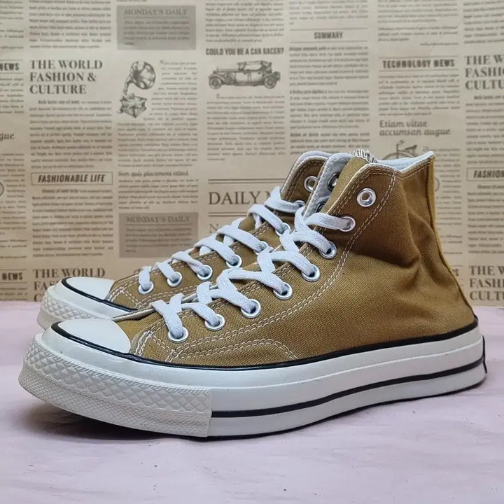 [BUNJANG] Converse Chuck 70 Saturn Gold High Top (260mm) / 컨버스 척70 세턴골드 하이탑 260