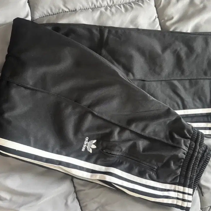 [BUNJANG] Adidas Training Pants / 아디다스 트레이닝 팬츠