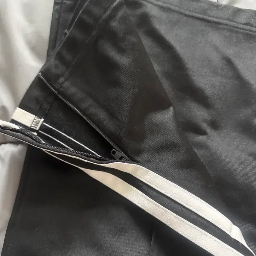 [BUNJANG] Adidas Training Pants / 아디다스 트레이닝 팬츠